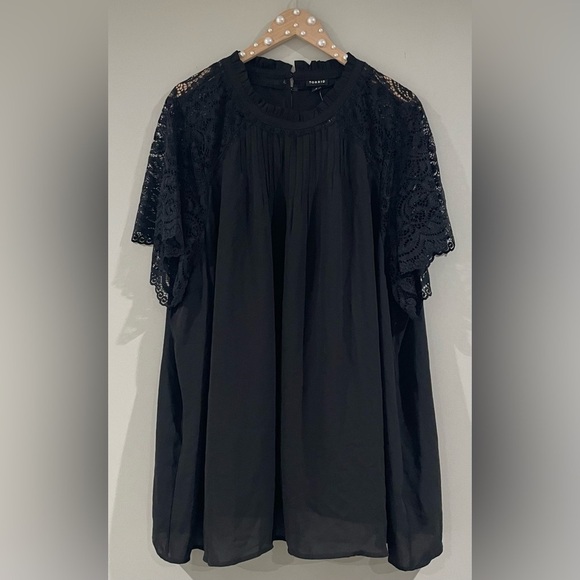 NWT Torrid Black Georgette Lace Trim Blouse Gothic Victorian Plus Size 4X/26W - Picture 3 of 11